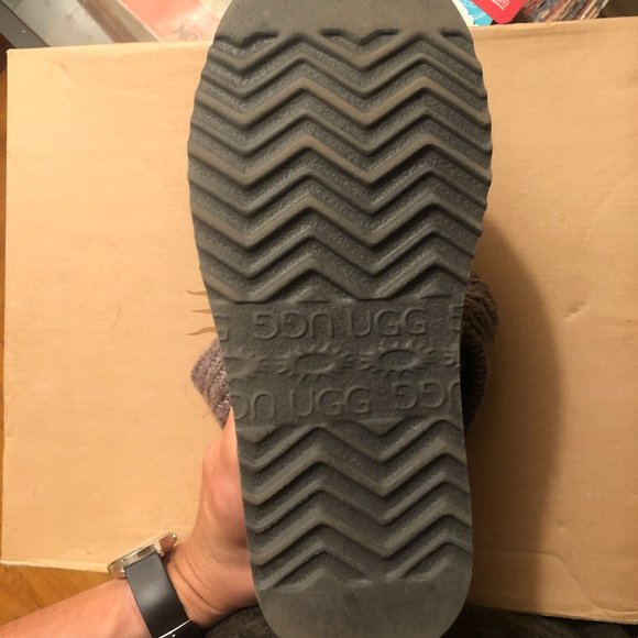 Ugg Classic Cardy Gray Size 6 - Picture 5 of 6